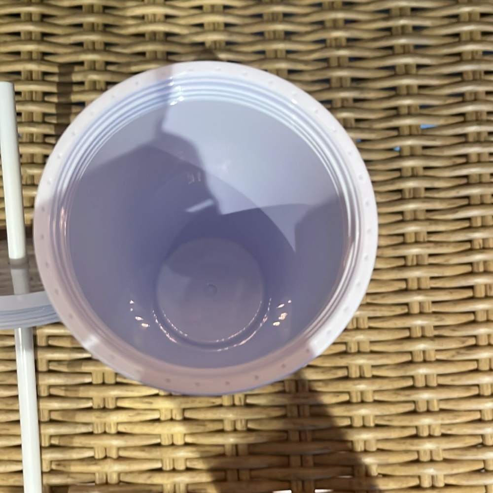 Starbucks Grande Cup - Picture 5 of 6